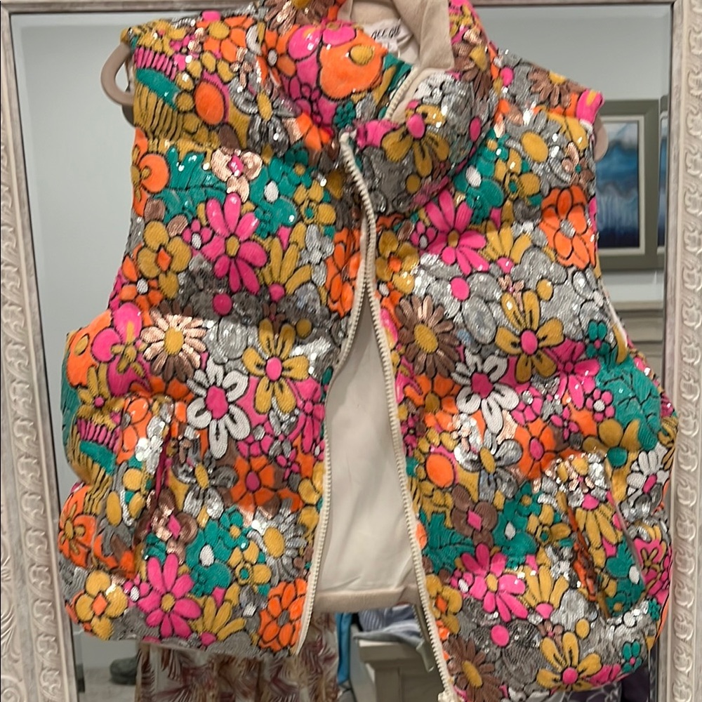 Floral Puffer Vest with Multicolor Design